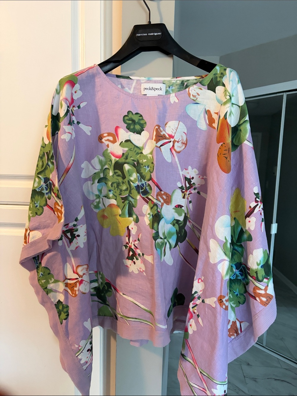 Peck & Peck Lavender Floral Poncho-Style Tunic size medium